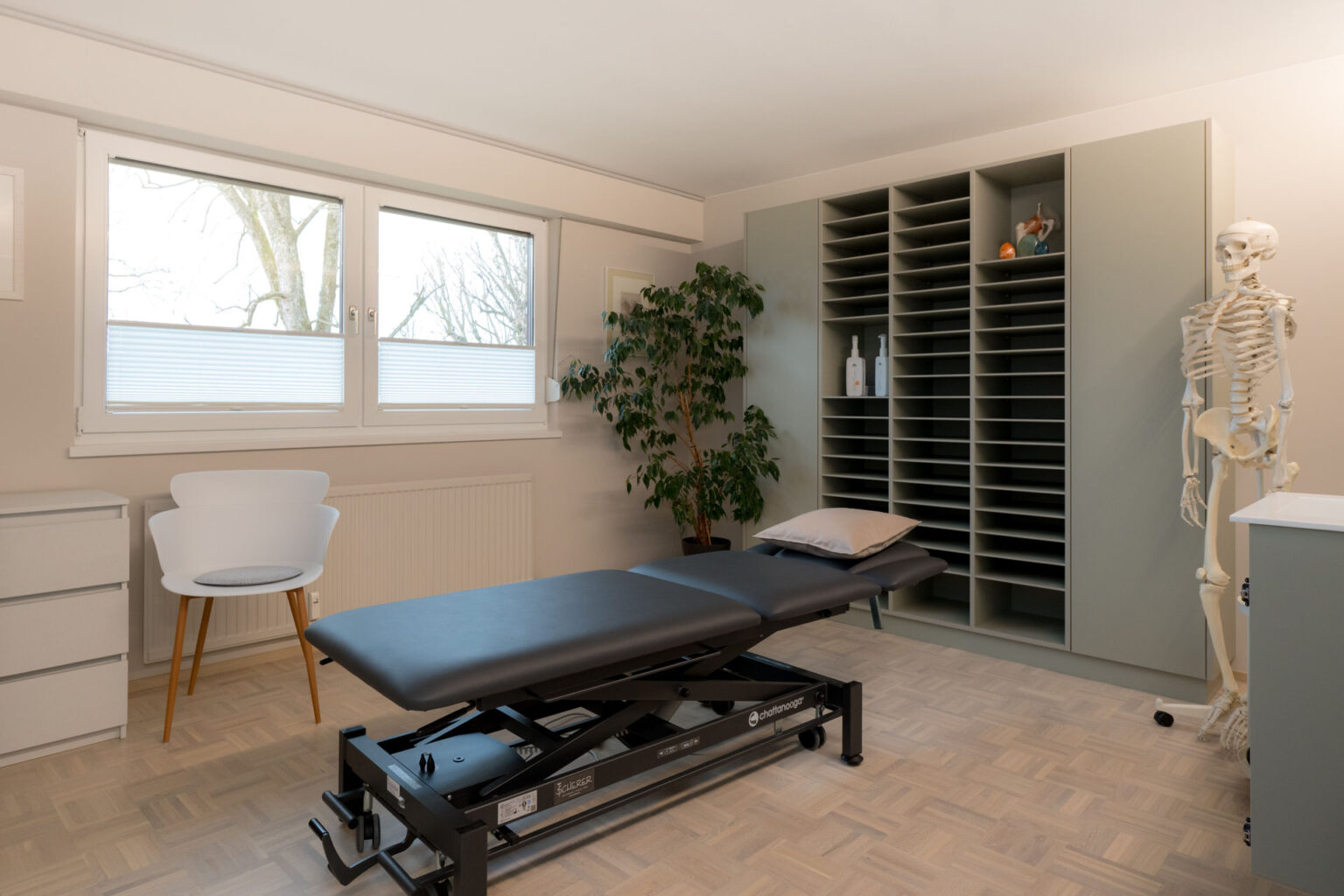 Therapieraum bei BewegPunkt Physiotherapie und Osteopathie in Dornbirn